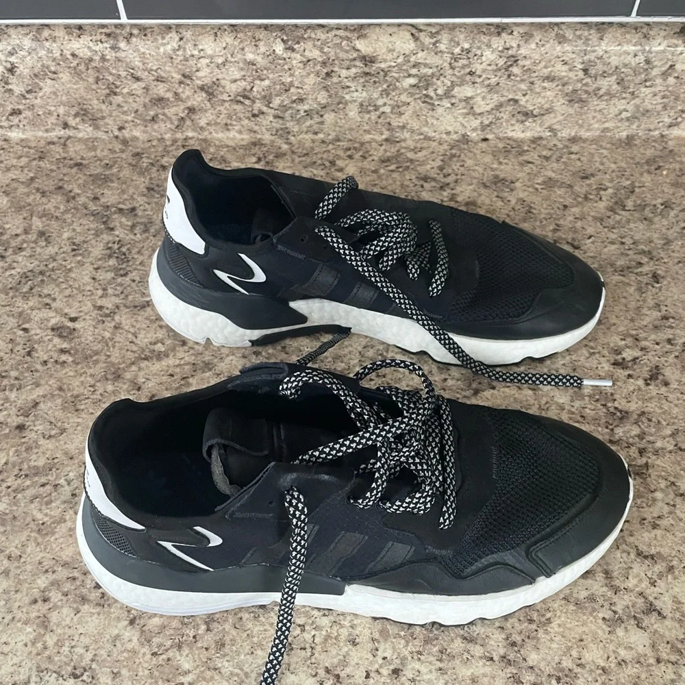 Adidas Boost - Picture 4 of 5
